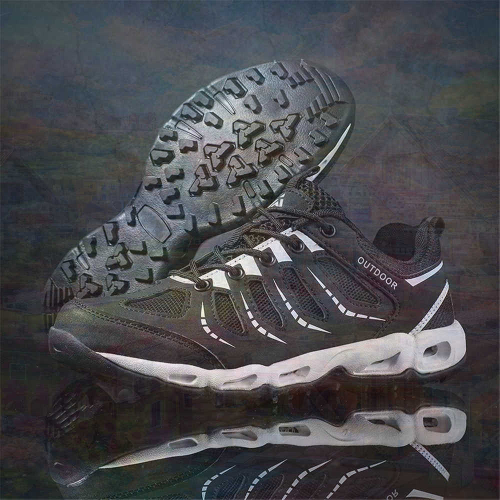 Sumer Round Tip Silver Sneaker - огляд і ціна Badminton Outfit